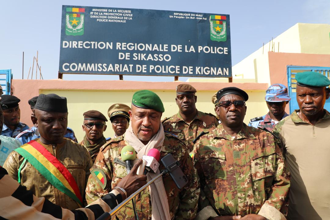 INAUGURATION D’UN COMMISSARIAT DE POLICE À KIGNAN