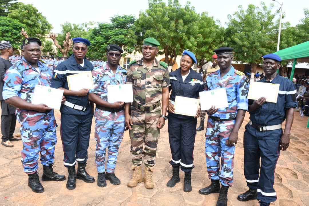CÉRÉMONIE DE SORTIE DU BREVET D'ARMES N°2 (BA-2) DE LA POLICE NATIONALE ET DE LA PROTECTION CIVILE