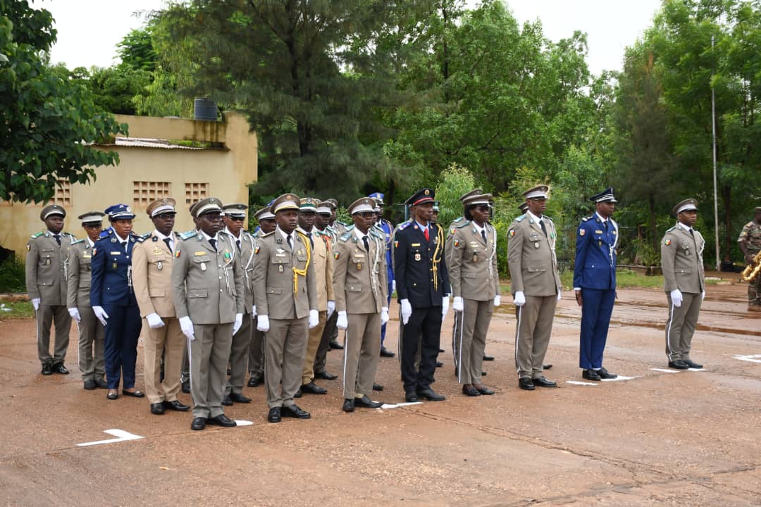 CÉRÉMONIE DE SORTIE DE LA 26ÈME PROMOTION DU COURS SUPÉRIEUR DE LA GENDARMERIE NATIONALE
